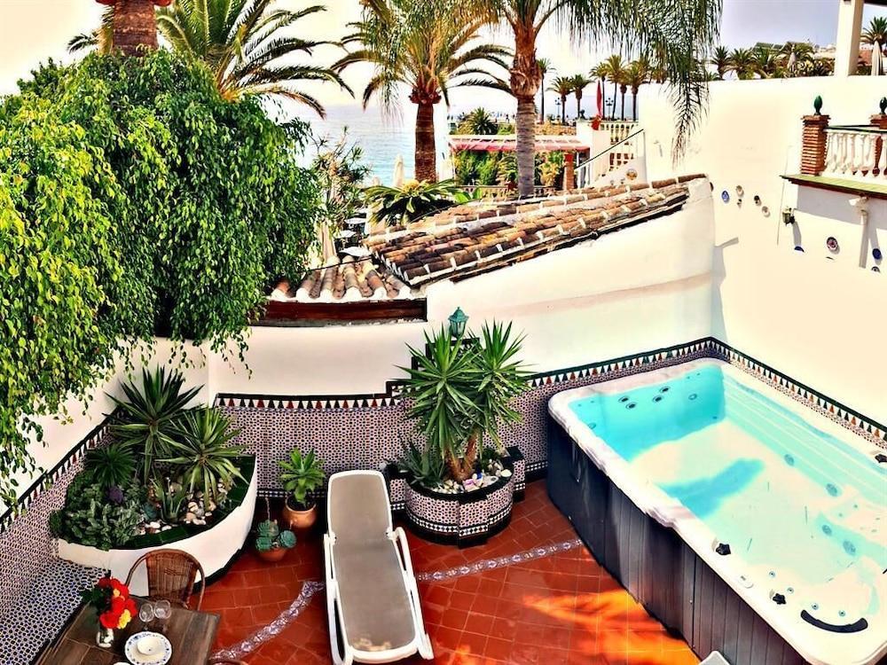 Villa Carabeo Nerja Bagian luar foto